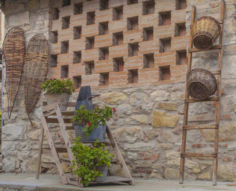 Borgo Di Vezzano